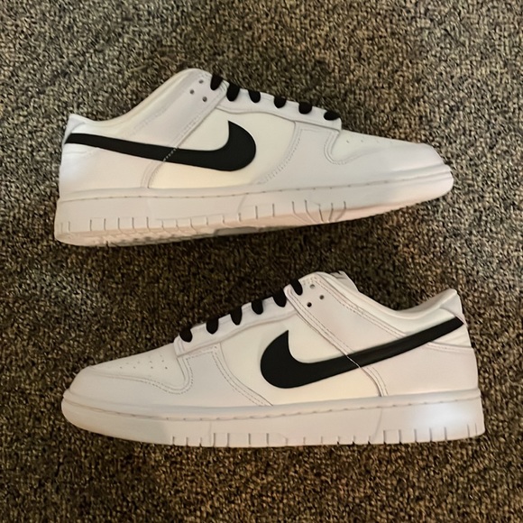 Nike Dunk Low Reverse Panda - Picture 4 of 7